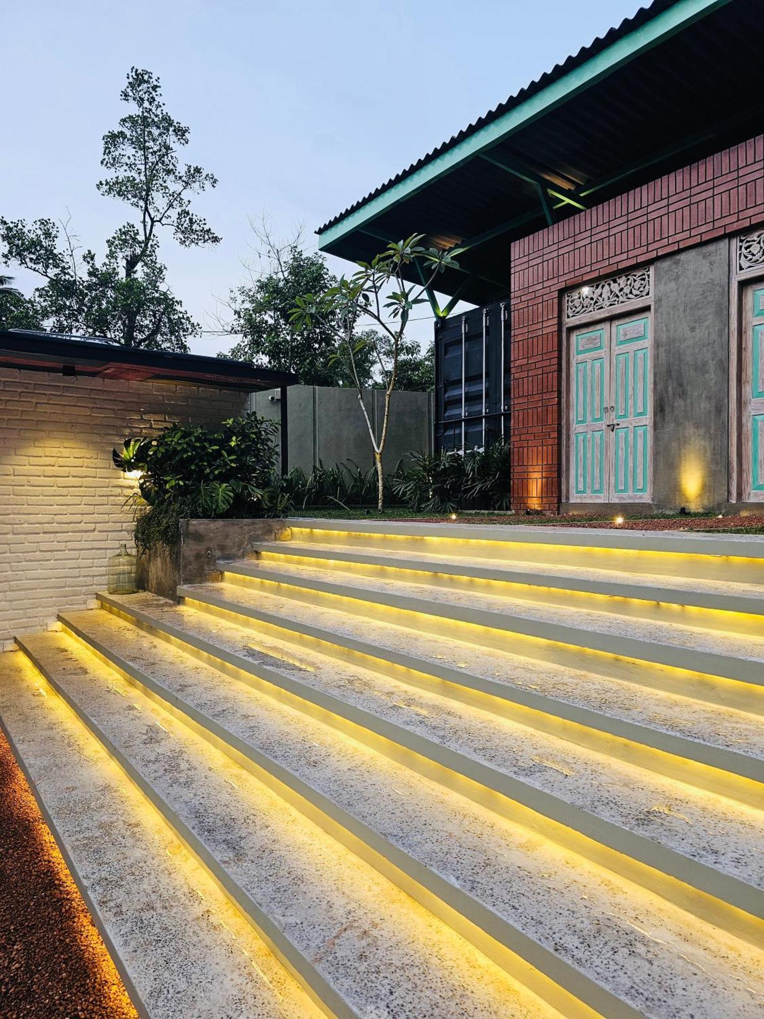 Container Villa Luxury Collection Weliweriya Kültér fotó
